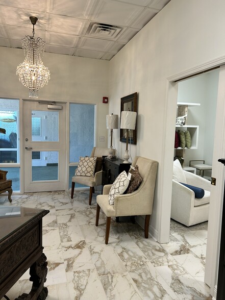 224 E Garden St, Pensacola, FL for sale - Building Photo - Image 3 of 48