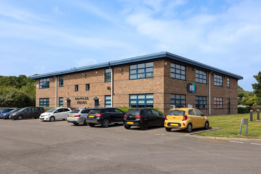 27 Ensign Way, Southampton for lease - Building Photo - Image 2 of 2