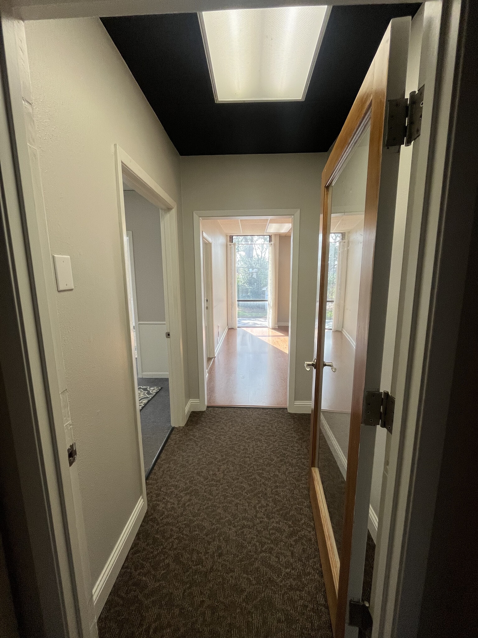 120 W 5th St, Tyler, TX for lease Interior Photo- Image 1 of 6