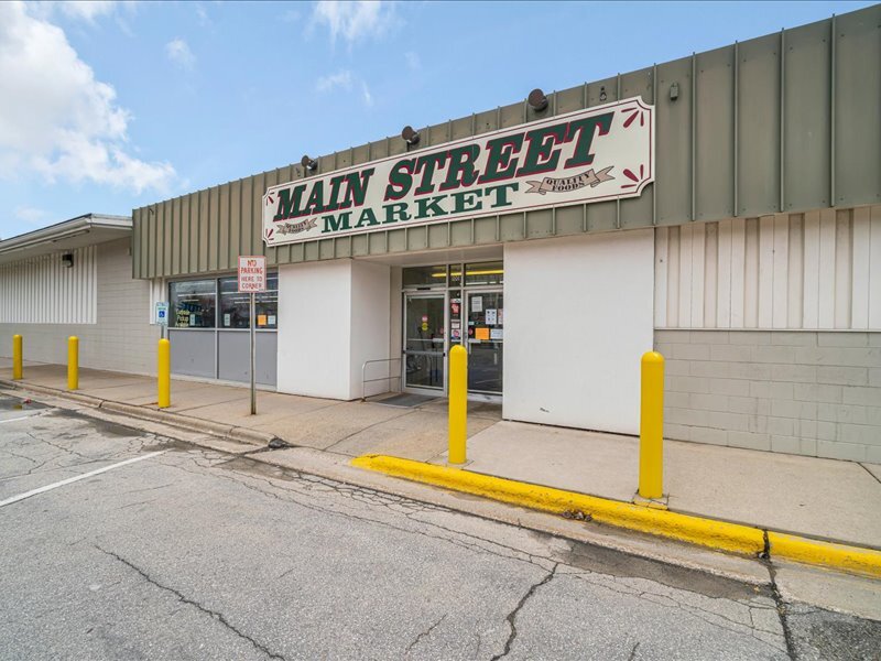 100 Railroad Ave, Denmark, WI for sale Primary Photo- Image 1 of 1