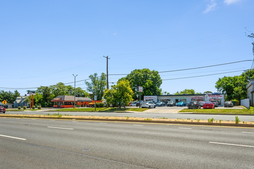 4308 St Barnabas Rd, Temple Hills, MD for sale - Building Photo - Image 3 of 4