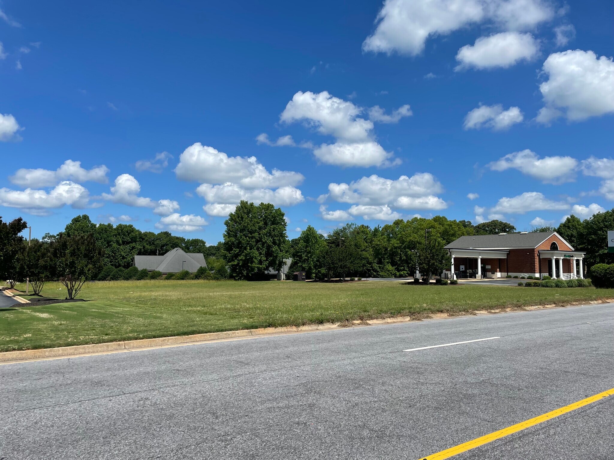 2123 SC 81, Anderson, SC for lease Primary Photo- Image 1 of 7