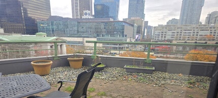 807-815 Hornby St, Vancouver, BC for lease Interior Photo- Image 2 of 3