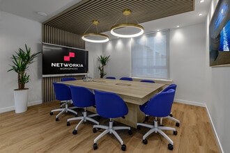 Networkia Colón, Pº Castellana, 18, Madrid, Madrid for lease Interior Photo- Image 2 of 2