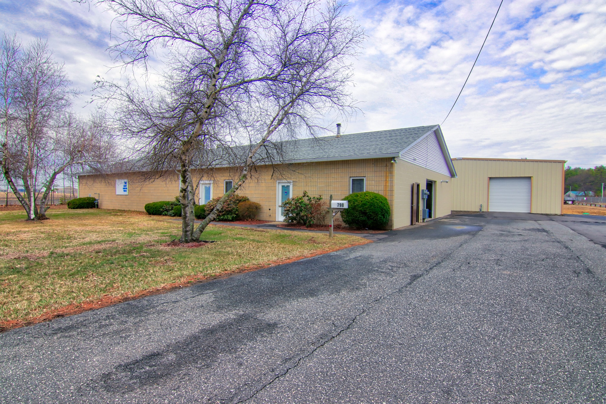 798 Airport Industrial Park Rd, Westfield, MA for sale Primary Photo- Image 1 of 4