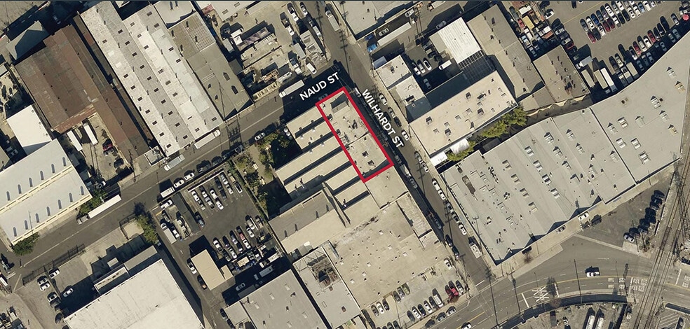 1650 Naud St, Los Angeles, CA à louer - Photo du bâtiment - Image 1 de 7