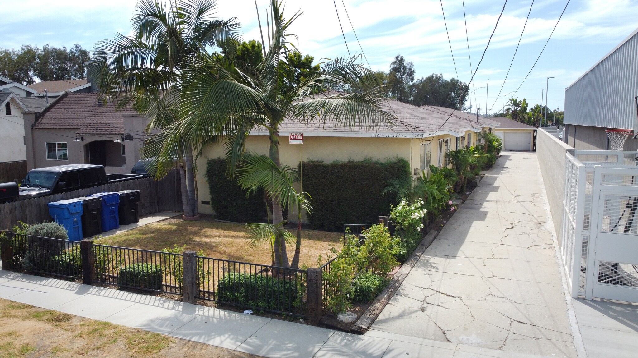 11121 S Freeman Ave, Inglewood, CA à vendre Photo du bâtiment- Image 1 de 1