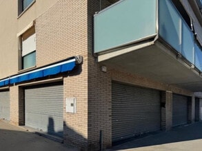 Retail in Abrera, Barcelona for lease Building Photo- Image 1 of 8