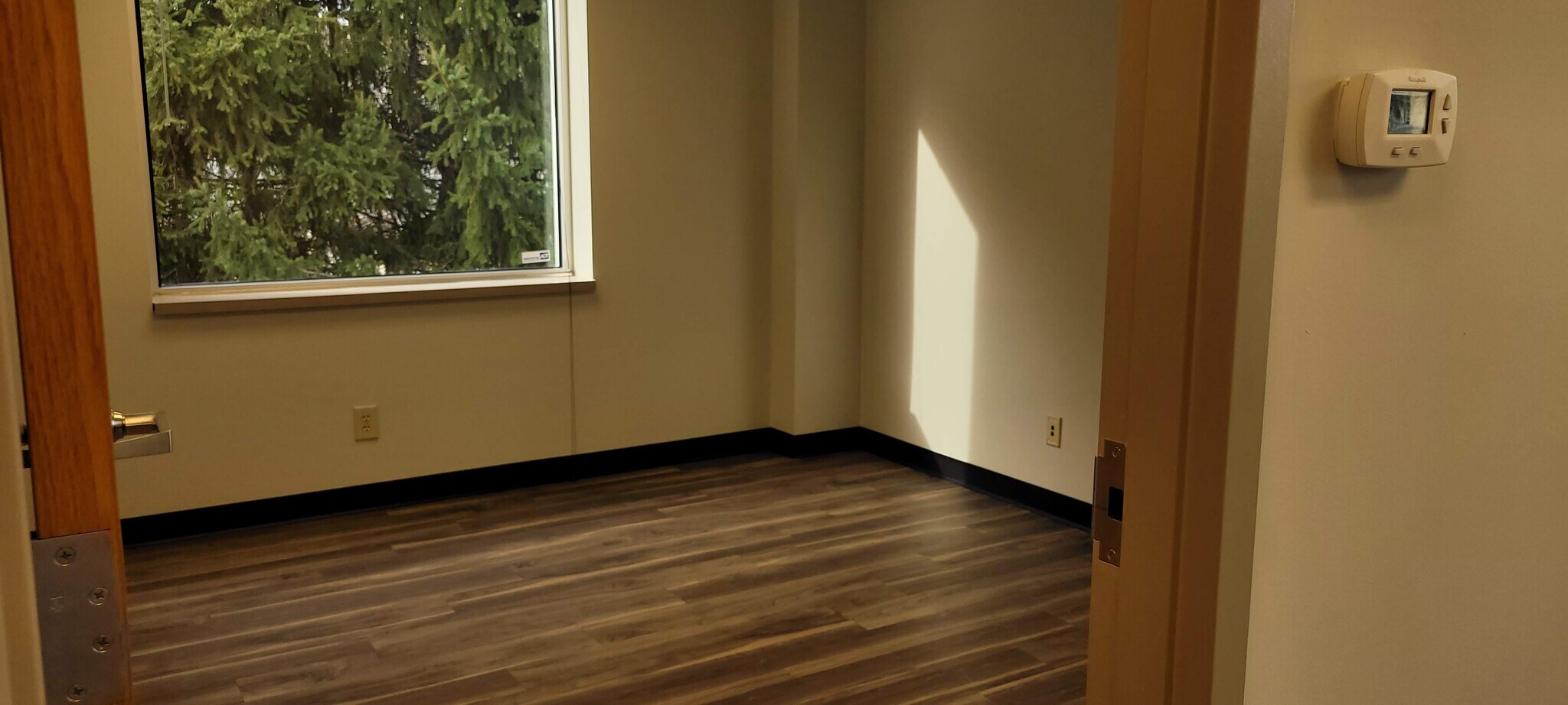 6425 Alum Creek Dr, Groveport, OH for lease Interior Photo- Image 1 of 4