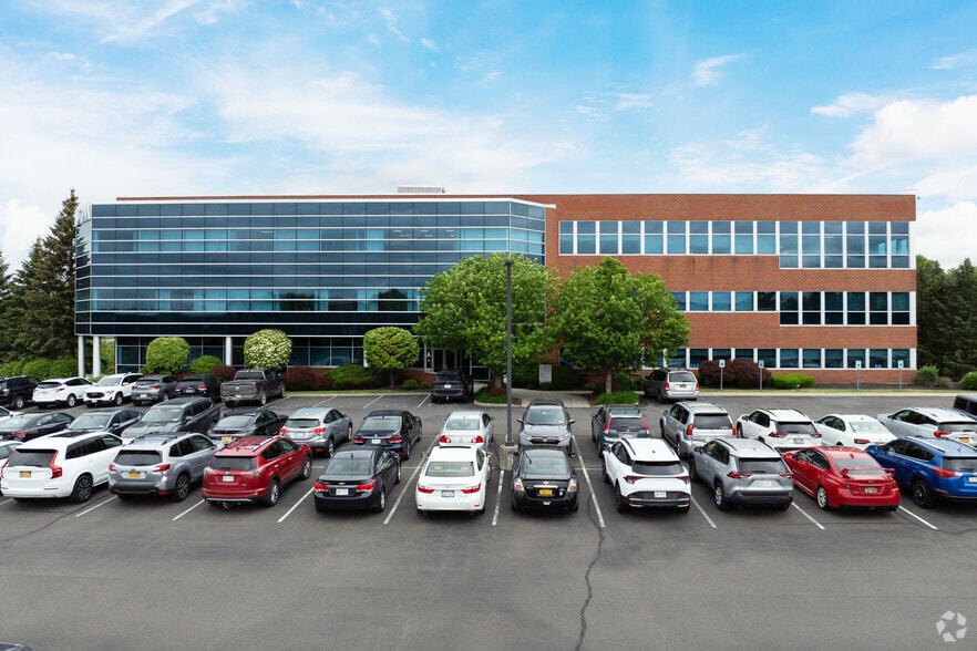 30 Century Hill Dr, Latham, NY for lease - Building Photo - Image 3 of 11