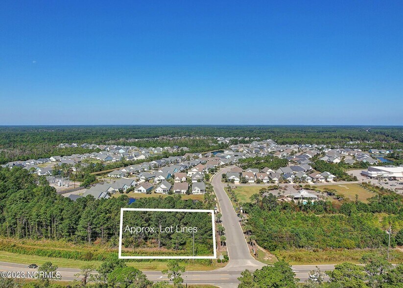 6350 Beach Dr, Ocean Isle Beach, NC à vendre - Photo du bâtiment - Image 3 de 4