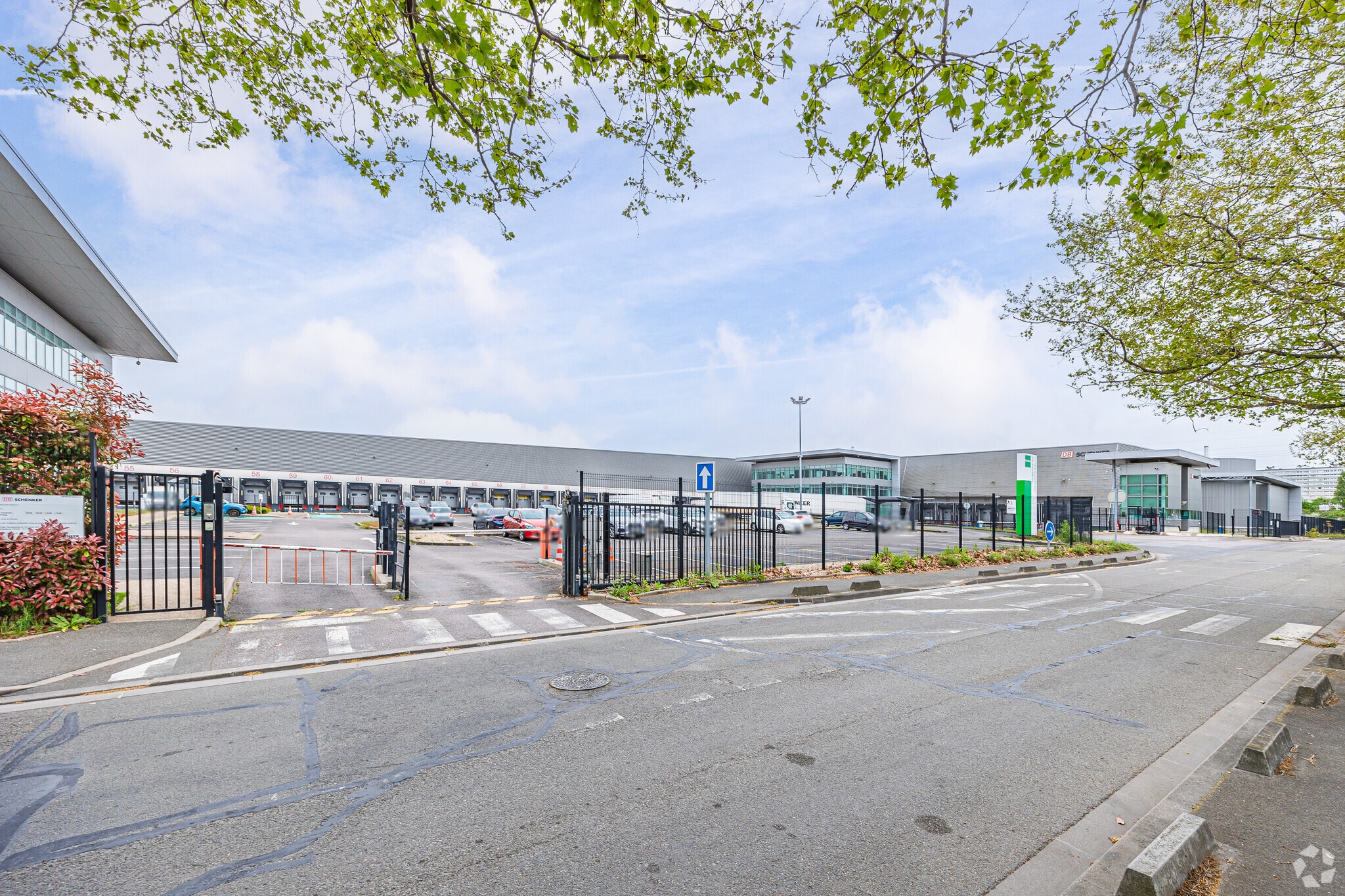 37 Route Principale Du Port, Gennevilliers for lease Primary Photo- Image 1 of 9