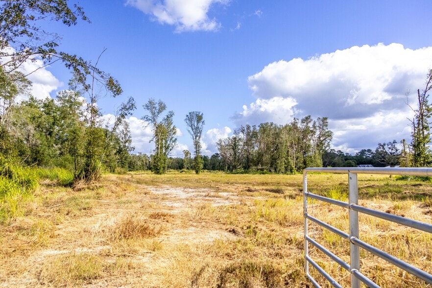 0 Saturn Road LOT 1, Brooksville, FL à vendre - Photo du bâtiment - Image 3 de 23
