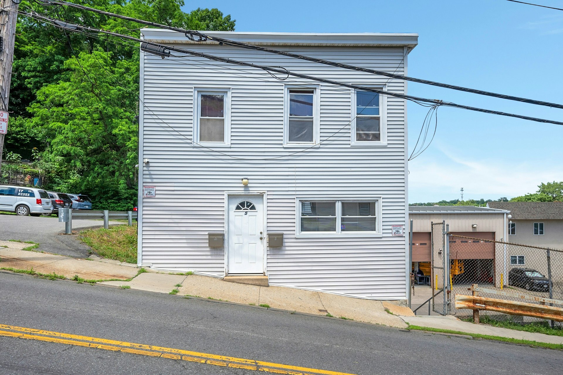 5 Montague St, Yonkers, NY for lease Building Photo- Image 1 of 20