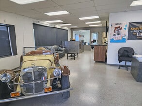 4231 S State St, Salt Lake City, UT à louer Photo intérieure- Image 2 de 9