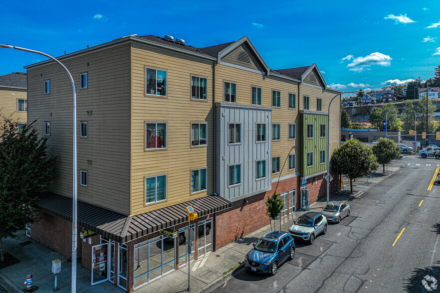 334 Wells Ave S, Renton, WA à louer - Photo du bâtiment - Image 3 de 5