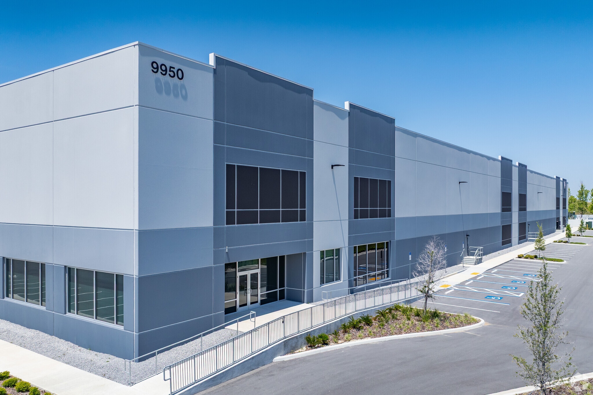 9950 28th St N, Pinellas Park, FL for lease Primary Photo- Image 1 of 15