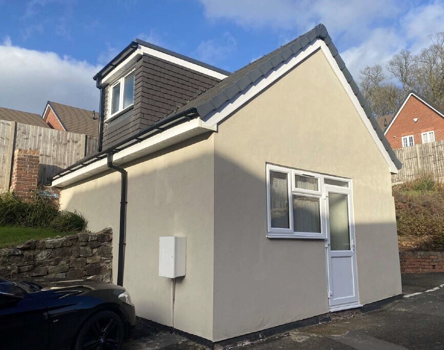 435-437 Halesowen Rd, Cradley Heath à louer Photo principale- Image 1 de 4