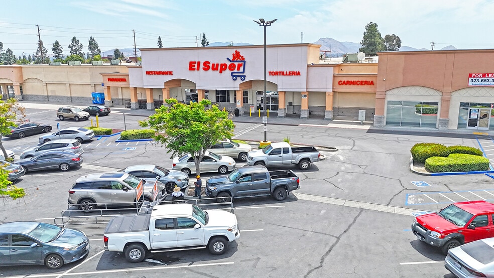 568-618 S Mount Vernon Ave, San Bernardino, CA for lease - Building Photo - Image 2 of 7