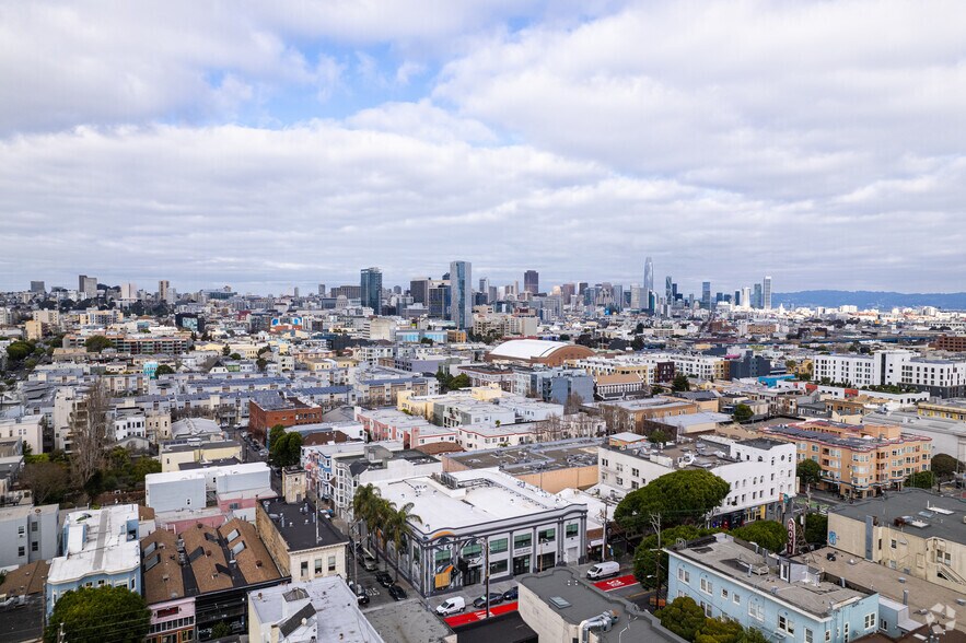 3140-3150 16th St, San Francisco, CA à louer - Aérien - Image 2 de 14
