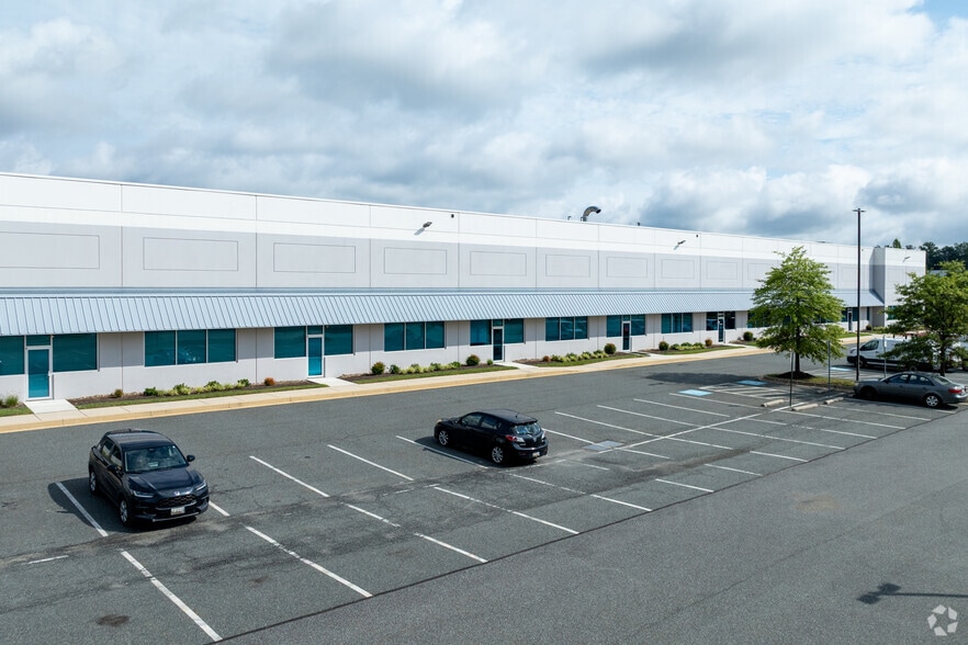 2204 Lakeside Blvd, Edgewood, MD for lease - Building Photo - Image 2 of 6