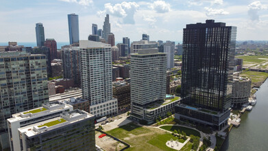 720 S Wells St, Chicago, IL à louer Photo du b timent- Image 1 de 27