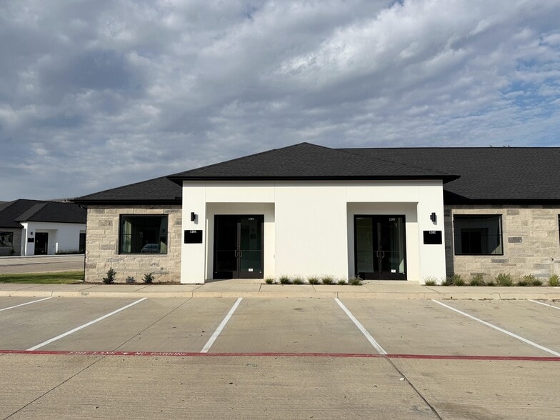 6000 Alma Rd, McKinney, TX for lease - Primary Photo - Image 1 of 48