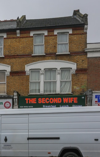 Plus de détails pour 40 Upton Ln, Londres - Commerce de détail à vendre