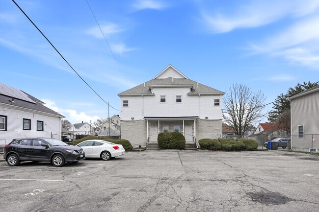 Plus de détails pour 122 Lowell Ave, Providence, RI - Multi-résidentiel à vendre