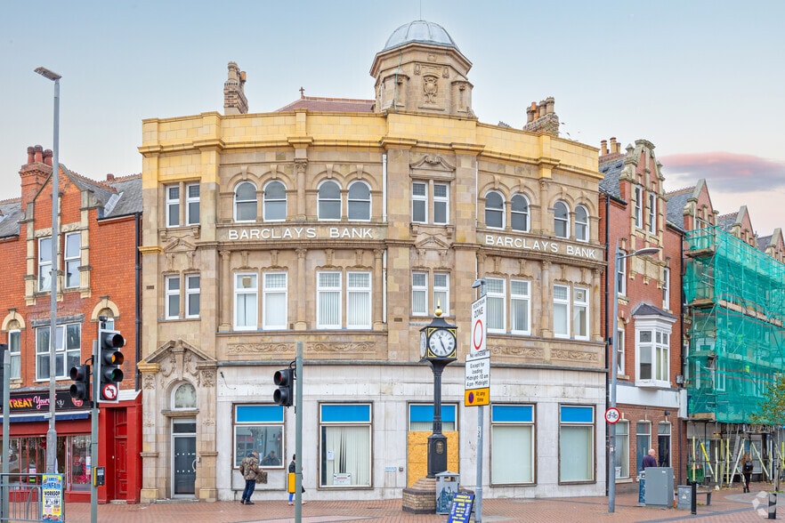 30-32 Bridge St, Worksop for lease - Primary Photo - Image 1 of 2