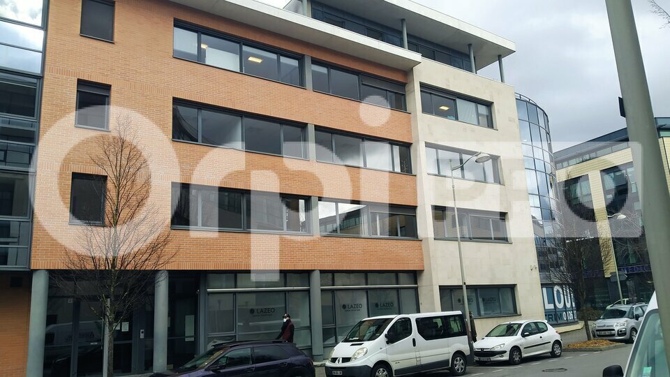 Office in Reims for lease Building Photo- Image 1 of 7