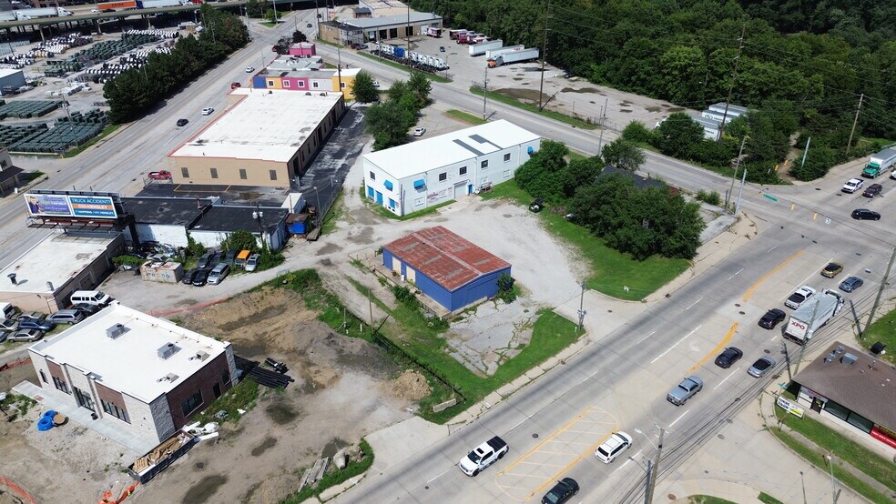 1028 W Morris St, Indianapolis, IN à vendre - Photo du bâtiment - Image 2 de 5