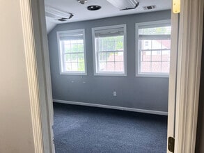 209 Main St, Port Jefferson Station, NY for lease Interior Photo- Image 1 of 3