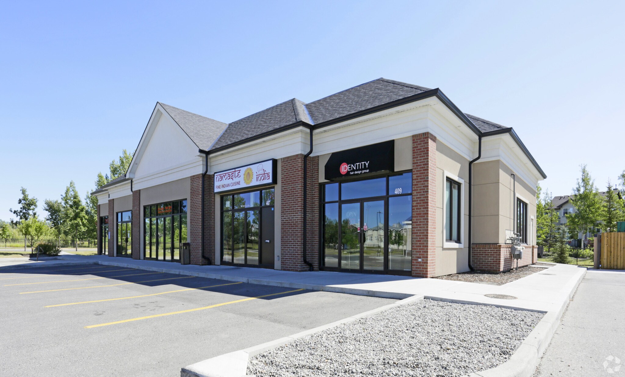 235 Milligan Dr E, Okotoks, AB à vendre Photo principale- Image 1 de 1