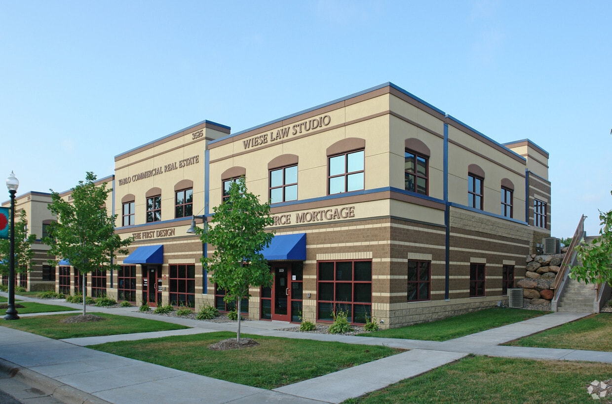 3525 Plymouth Blvd, Plymouth, MN for sale Primary Photo- Image 1 of 26