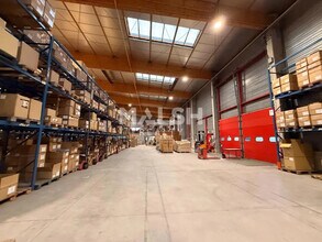 Flex in Saint-André-de-Corcy for lease Building Photo- Image 2 of 8