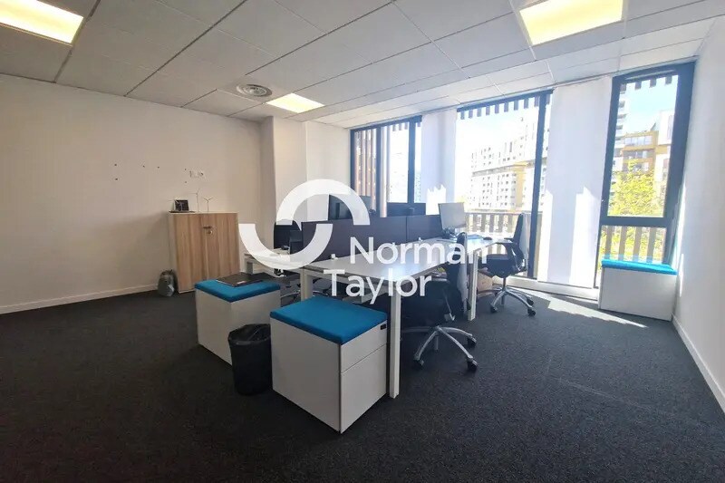 Office in Montpellier for lease Interior Photo- Image 1 of 5