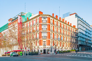 Plus de détails pour Calle Serrano, 110, Madrid - Cotravail à louer