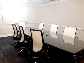 2121 Eisenhower Ave, Alexandria, VA for lease Interior Photo- Image 1 of 6