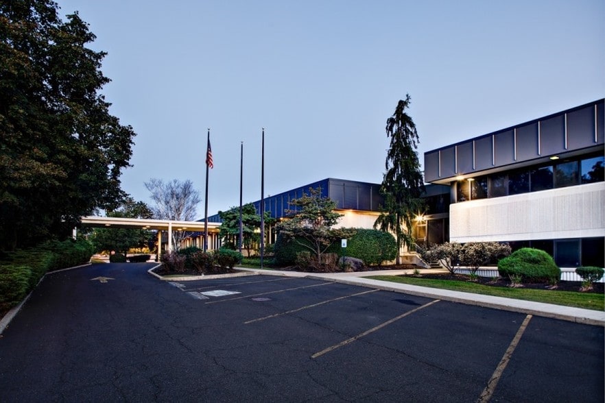 3103 Philmont Ave, Huntingdon Valley, PA for lease - Building Photo - Image 3 of 6