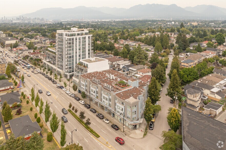 2487 Kingsway, Vancouver, BC à vendre - Aérien - Image 3 de 3