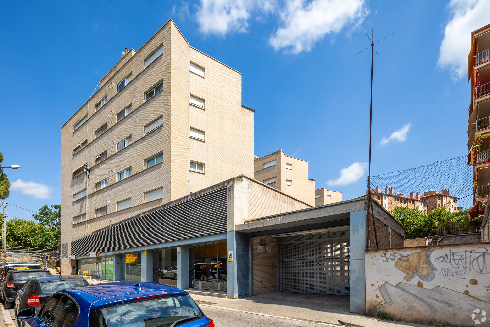 Multifamily in Sant Cugat del Vallès, Barcelona for sale Primary Photo- Image 1 of 3
