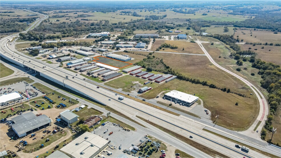 Handley St and HWY 290, Brenham, TX à vendre - Photo du bâtiment - Image 2 de 22