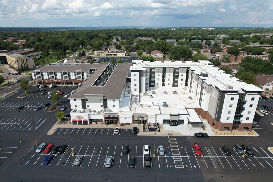 1600 Warren St, Mankato, MN for lease - Primary Photo - Image 1 of 2