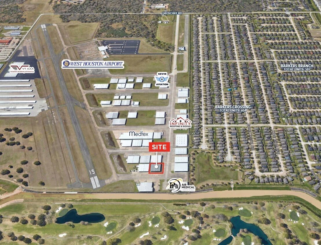 18000 Groschke Rd, Houston, TX à vendre Photo principale- Image 1 de 18