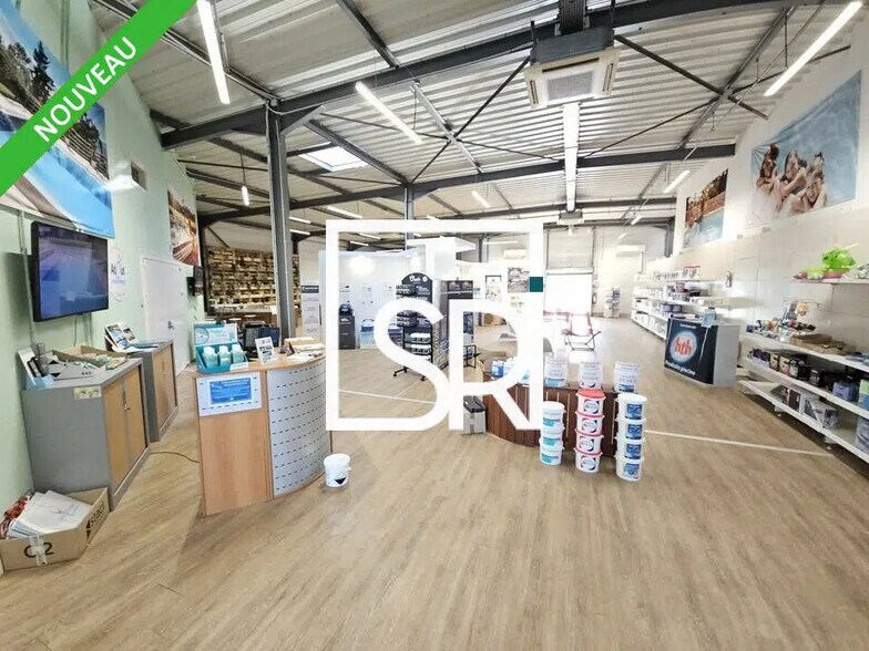 Commerce de détail dans Aubière à louer - Photo du bâtiment - Image 3 de 10