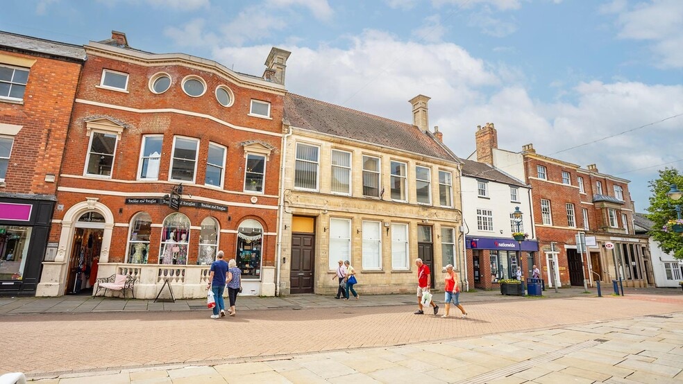 7 High St, Melton Mowbray for sale - Building Photo - Image 2 of 5