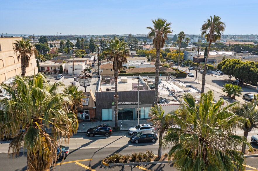 2512 Wilshire Blvd, Santa Monica, CA à louer - Photo du bâtiment - Image 2 de 11