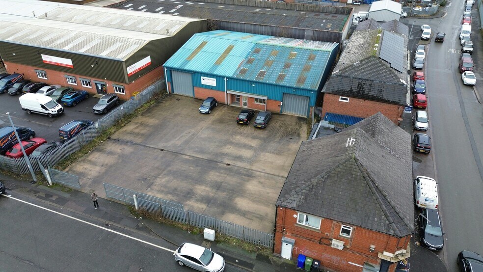Unit 2 Porritt St, Bury à louer - Photo du bâtiment - Image 2 de 2