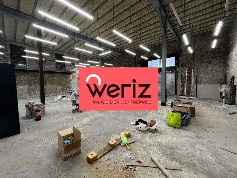 Flex in Marseille for lease - Interior Photo - Image 2 of 6